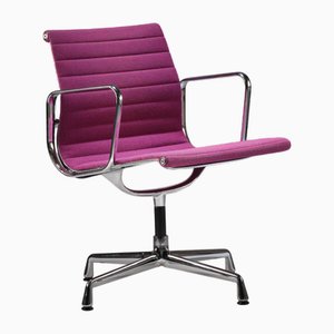 The Hot Pink Chair, 2000er