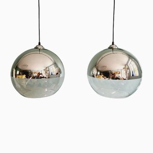 Lampade a sospensione Space Age in vetro trasparente e cromato, 1970, set di 2