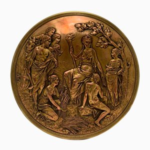 Scatola in ottone e rame sbalzato, XIX secolo, Francia