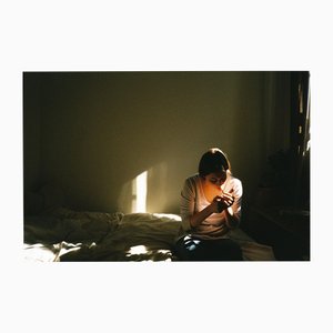 Emil Farber, Fille Fumé, 2023, Photograph