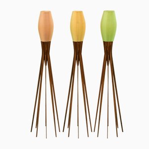 Plissee Lampe aus Celloid mit Holzständer, 1960er