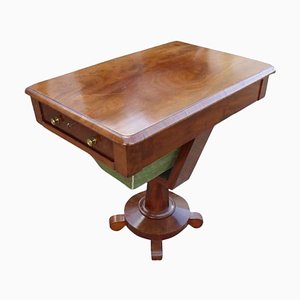 Mesa de costura victoriana antigua de caoba, 1860