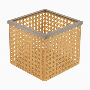 Cesta Mid-Century de vidrio acrílico, ratán y acero al estilo de Christian Dior, Italia, años 70