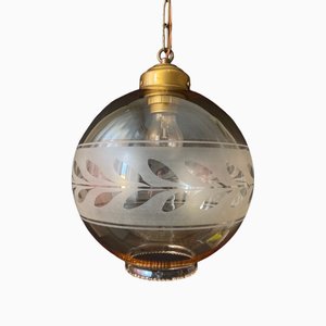 Deckenlampe mit verzierter Glaskugel, 1950er