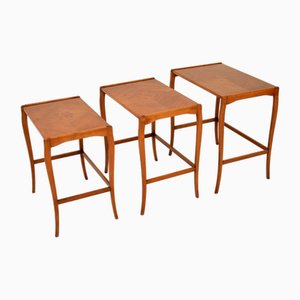 Tavoli ad incastro in noce intarsiato, Francia, inizio XX secolo, set di 3