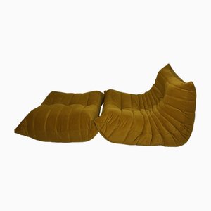 Set di divano e poggiapiedi Togo di Michel Ducaroy per Ligne Roset