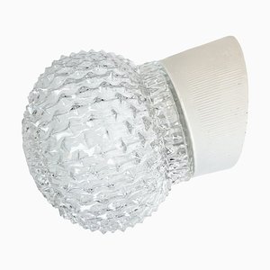 Lampada da parete vintage in porcellana bianca, anni '70