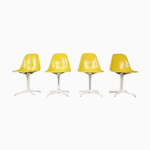 Sedie La Fonda in fibra di vetro gialla di Charles & Ray Eames per Herman Miller, anni '60, set di 4