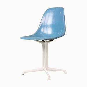 Sedia La Fonda in fibra di vetro blu di Charles & Ray Eames per Herman Miller, 1960