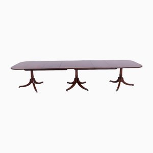 Regency Pedestal Dining Table in Mahogany