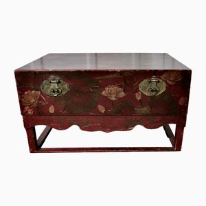 Grand Coffre de Mariage Chinoiserie sur Support, 1920s, Set de 2