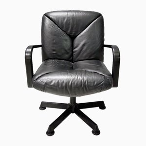 Silla de escritorio posmoderna de cuero negro de Vico Magistretti para Icf De Padova, 1978