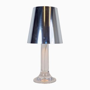 Lampada da tavolo Space Age vintage in acrilico di Luigi Massoni per Guzzini, anni '70