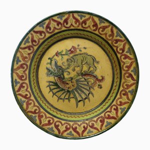Assiette avec Dragon et Ours, Italie, 1950s