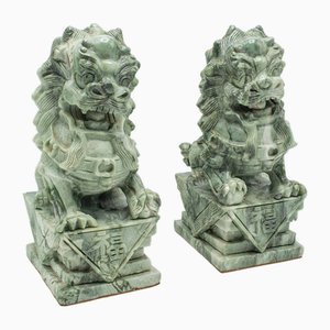 Sujetalibros chinos de mármol de jade, década de 1890. Juego de 2