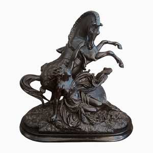 Antikes Pferd & Dame im Marly Stil in Spelter, 1930er
