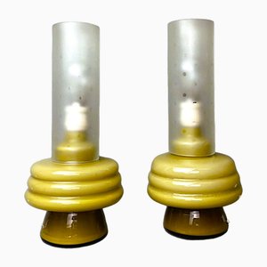 Lámparas de mesa Mid-Century modernas de vidrio opalino en verde oliva, años 70. Juego de 2