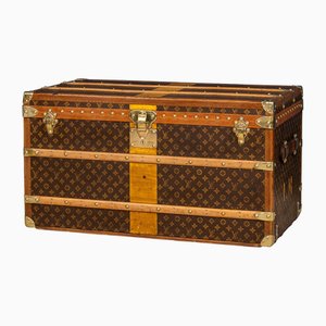 Baule da corriere in tela con monogramma del XX secolo di Louis Vuitton, Francia, 1930