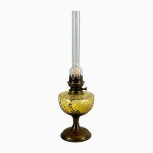 Lámpara de aceite antigua adaptada a la electricidad, Italia, siglo XIX