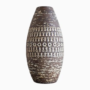 Mid-Century Scandinavian Modern Brutalist Art Design Art Pottery Vase by Mari Simmulson for Upsala Ekeby, Sweden, 1970s