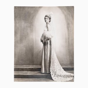 Janet Javons, Imagen en blanco y negro de Madeleine Carroll, años 20-1940, Fotografía