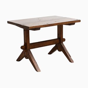 Table d'Appoint Rustique en Bois Début du 20ème siècle, France, 1930s