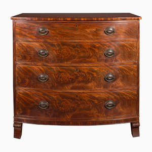 Cajonera antigua grande con frente inclinado, 1860