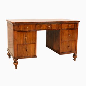 19th Century Italian Desk Table in Walnut