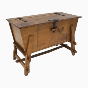 Brutalistischer Weinschrank aus Eiche, 1960er