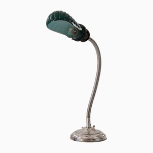 Lámpara de mesa italiana con pantalla de vidrio verde claro, años 50