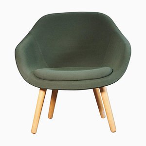 Sillón AAL 82 atribuido a Hee Welling para Hay