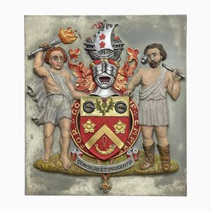 Britische Wappentafel aus Bronze