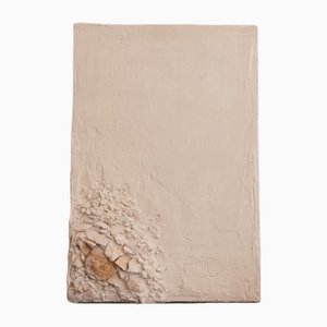 Jared Green, Suspended Stone Serie, 2021, Holz & Gesso