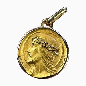 Colgante con medalla de Jesucristo con corona de espinas francés de oro amarillo de 18 kt de Augis and Mazzoni, años 50