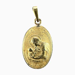 Medalla colgante de la Virgen con el niño francés modernista en oro amarillo de 18 kt de Arnault, década de 1890