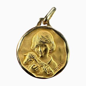 Französische Saint John the Baptist Lamb Medal Anhänger aus 18 Karat Gelbgold von Augis, 1950er