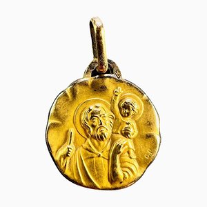 Französische Saint Christopher Medal Anhänger aus 18 Karat Gelbgold von Perroud, 1950er