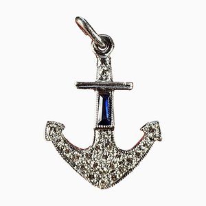 Art Deco Anker Charm Anhänger mit Platin Diamanten und Saphir, 1920er