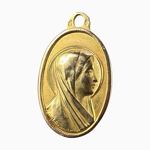Medalla con colgante de la Virgen María francesa en oro amarillo de 18 k de Paul Brandt, años 50