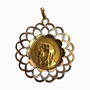 Pendentif Médaille Médaille Cadre en Or Jaune 18k de Piaget, France, 1950s