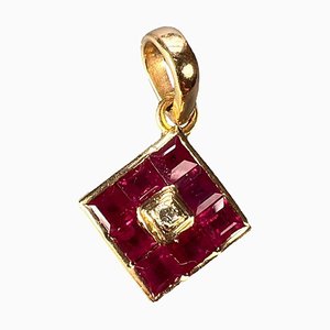 Abgewinkelter eckiger Anhänger mit Rubin-Diamanten aus 18 Karat Gelbgold, 1980er