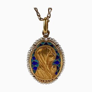 Französische Sellier Jungfrau Maria Halskette aus 18 Karat Gelbgold mit Emaille und Perlenanhänger, 1890er