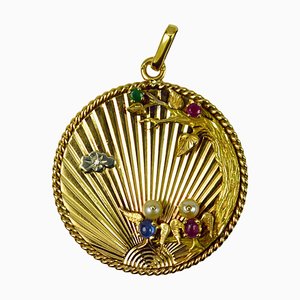 Französischer 18 Karat Gelbgold Anhänger mit Smaragd Rubin und Saphir Diamant, 1940er