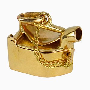 Modischer Dampfbügeleisen Anhänger aus 18 Karat Gelbgold, 1950er