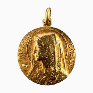 Französischer Dropsy Anhänger aus 18 Karat Gelbgold mit Jungfrau Maria Charm, 1930er