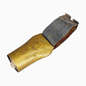 Campana antica di capra forgiata a mano, fine XIX secolo