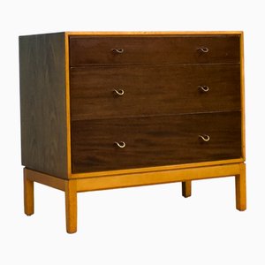 Mid-Century Kommode aus Nussholz von John & Sylvia Reid, 1960er