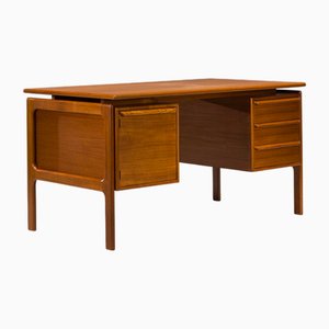 Mid-Century Teak Freestanding Desk from GV Møbler, 1970s