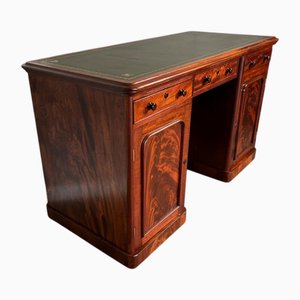 Victorian Mahogany Knee Hole Desk