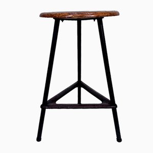 Industrieller deutscher Vintage Werkstatthocker aus Stahl & Sperrholz, 1920er